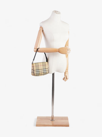 Burberry Pochette Nova Check PVC