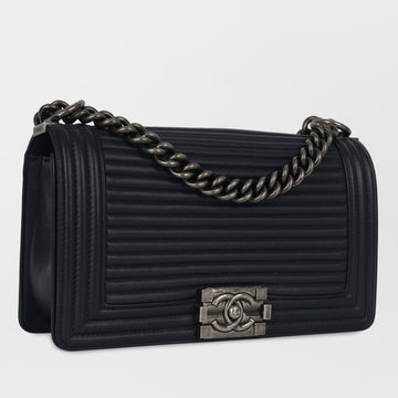 Chanel Boy Bag - Old Medium