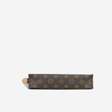 Louis Vuitton Toiletry Bag 26