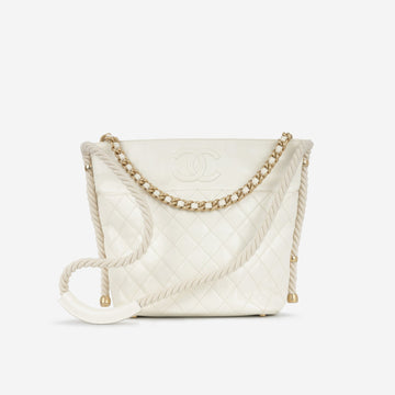 Chanel Chanel - En Vogue Large Hobo Bag - White Aged Calfskin Leather GHW -