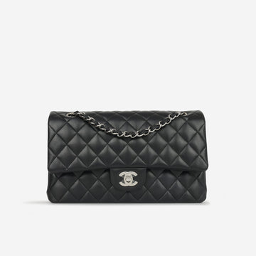 Chanel Chanel - Medium Classic Flap - Black Lambskin GHW - 2017 -