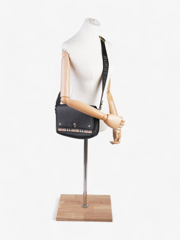 Burberry Note Bag Black / House Check Calfskin Leather Medium