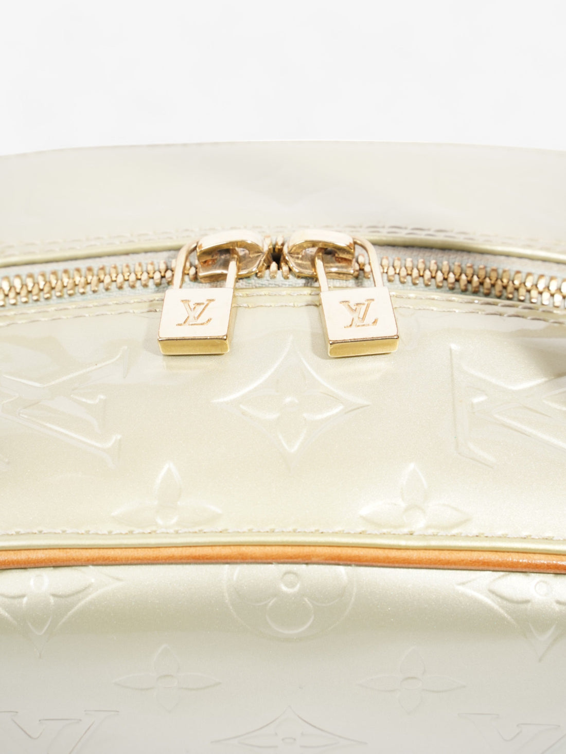 Louis Vuitton Tompkins Square Monogram Vernis / Light Green Vernis Leather