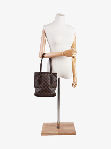 Louis Vuitton Malle  Damier Ebene Coated Canvas