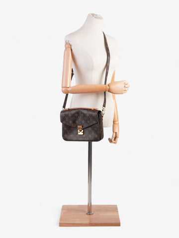 Louis Vuitton Pochette Metis Monogram Coated Canvas