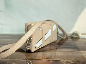 VS - LOV Women Bag - 2376