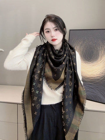 VS - LOV Scarf - 030