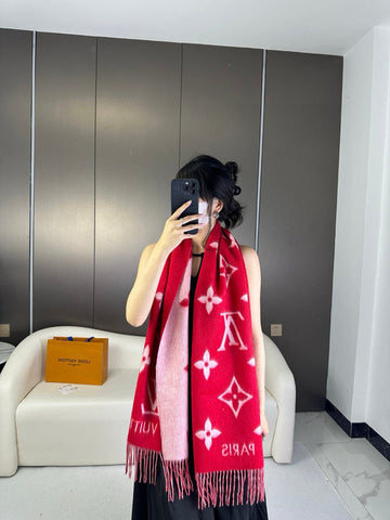 VS - LOV Scarf - 209