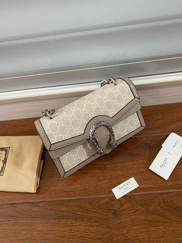 VS - GCI Bags - 1939