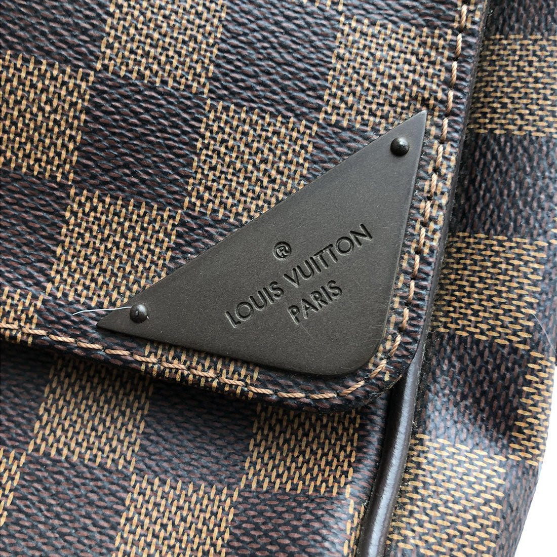 Damier Ebene Shelton MM