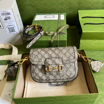 VS - GUKI Bag - 1067