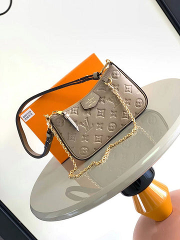 VS - LOV Women Bag - 2309