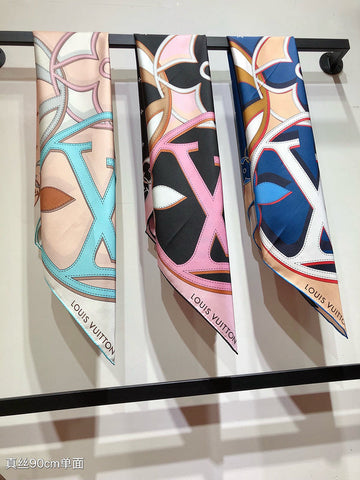 VS - LOV Scarf - 479