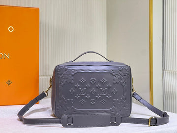 VS - GUKI Women Bags - 1586