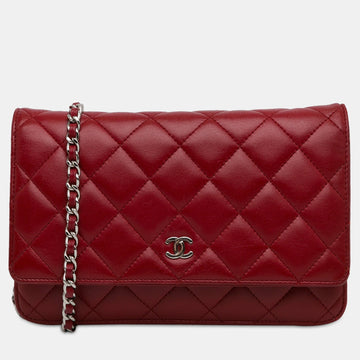 Classic Lambskin Wallet on Chain