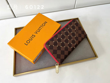 VS - LOV Wallets - 848