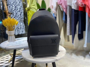 LOV2 Bags - Luxurious Bags  1327