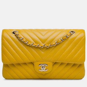 Medium Classic Chevron Lambskin Double Flap