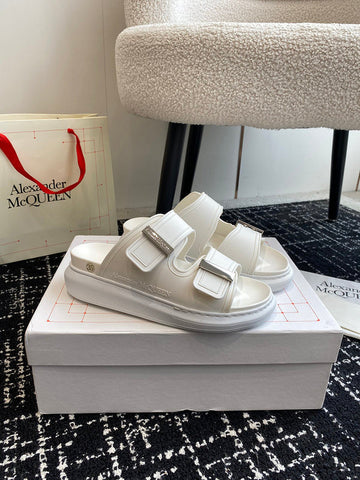 VS - AQ Women Shoes - 050