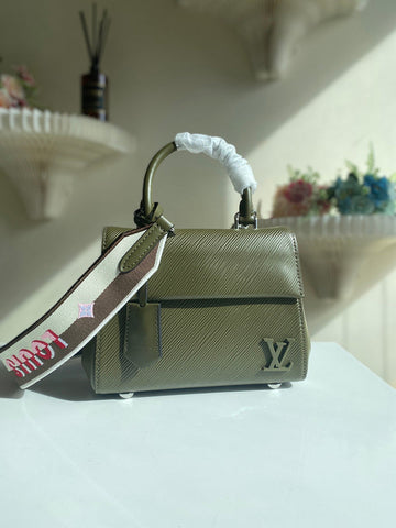 VS - LOV Women Bag - 2553