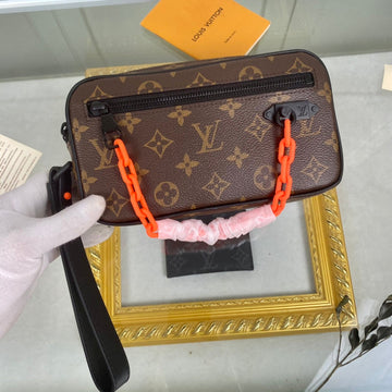 VS - LOV Women Bag - 901