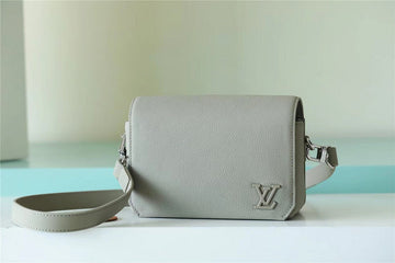 VS Fashion Lu-Vi bags - 9917