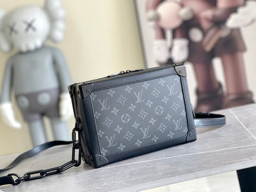 VS - LOV Women Bag - 1618