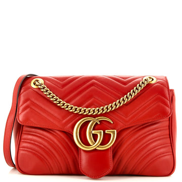 GUCCI GG Marmont Flap Bag Matelasse Leather Medium