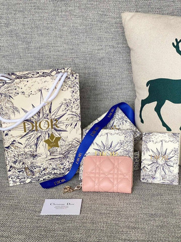 VS - DOR Wallets - 058