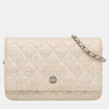 Beige CC Coated Tweed Wallet On Chain