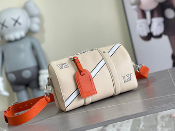 VS - LOV Women Bag - 1364