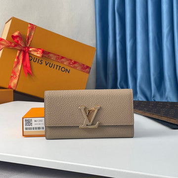 VS - LOV Wallet - 1312