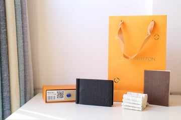 VS - LOV Wallet - 933