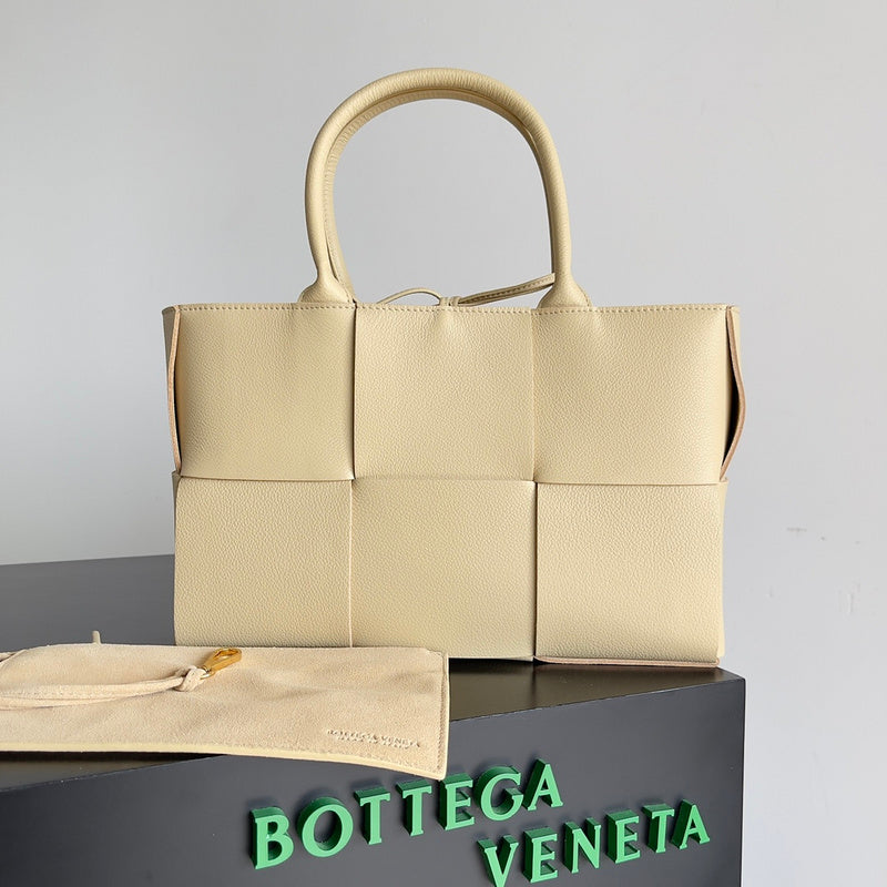 CS - BOV Women Bag - 1245