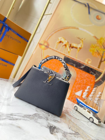 VS - GUKI Women Bags - 1812