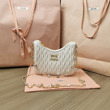 VS - MMU Bags - 099