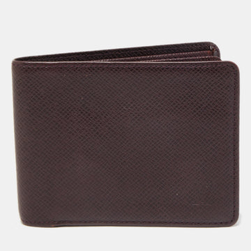 Burgundy Taiga Leather Bifold Wallet