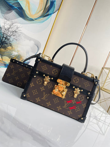 VS - LOV Women Bag - 643
