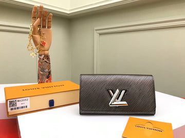 VS - LOV Wallets - 398