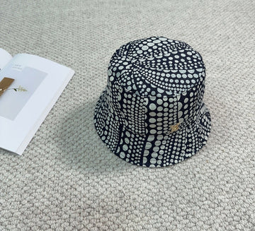 VS - LOV Cap - 835
