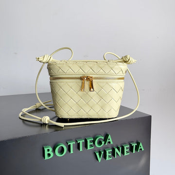 VS - BOV Women Bag - 428