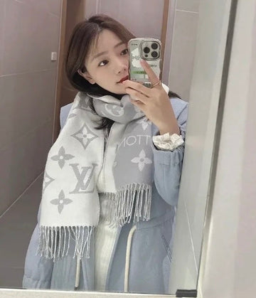 VS - LOV Scarf - 077