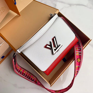 VS - Latest - 2820