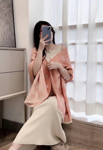 VS - GUKI Scarf - 234