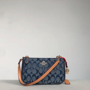 VS - CAH Bags - 818