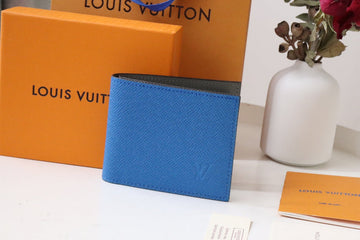 VS - LOV Wallets - 645