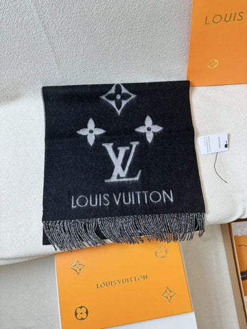 VS - LOV Scarf - 447
