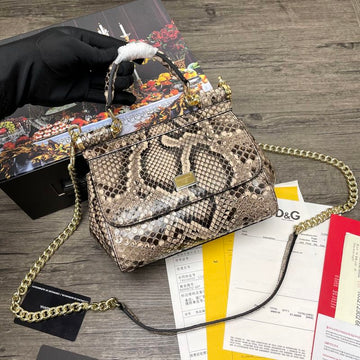 VS - DG Bags - 440