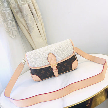 VS - GUKI Women Bags - 1646