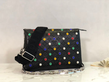 VS - LOV Women Bag - 2736